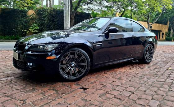 BMW M3 4.0 COUPÉ V8 32V GASOLINA 2P AUTOMATIZADO BMW M3 4.0 COUPÉ V8 32V GASOLINA 2P AUTOMATIZADO